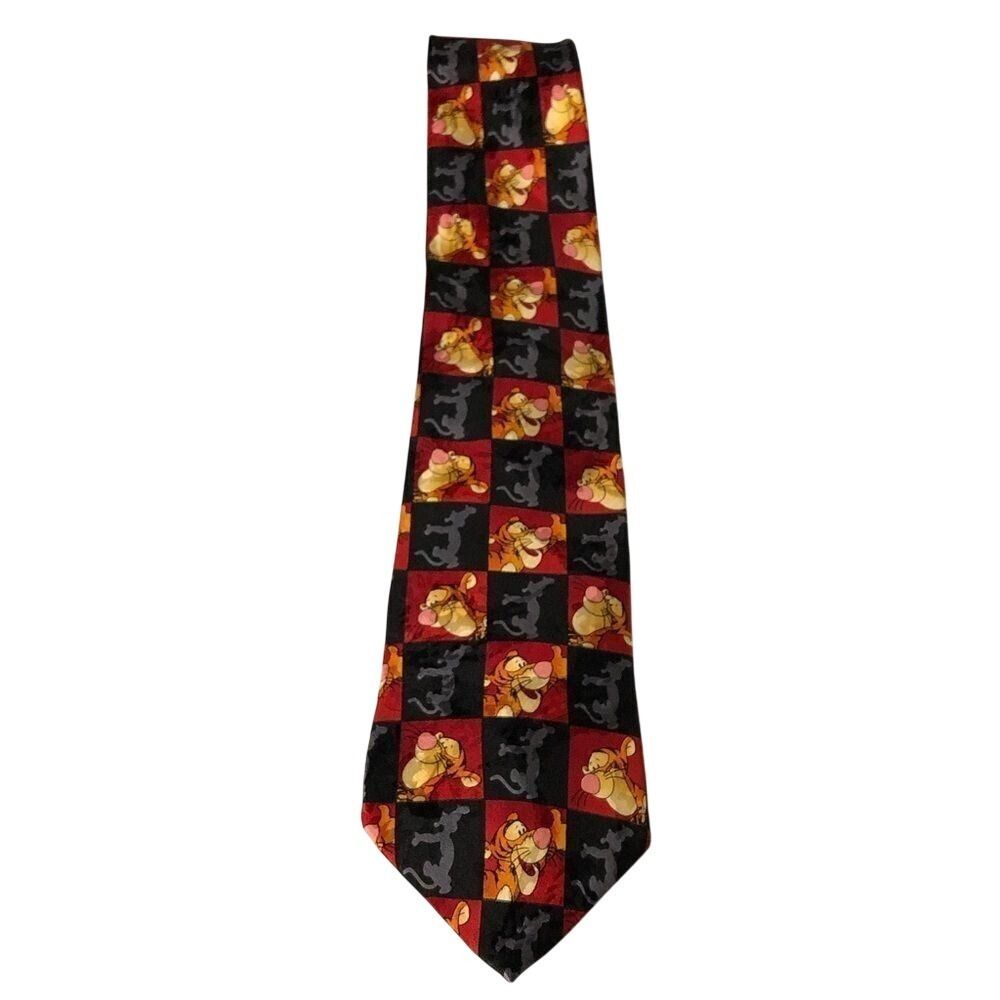 Walt Disney World Men's Tigger Winnie the Pooh Red Black Silk Tie Made in Italy